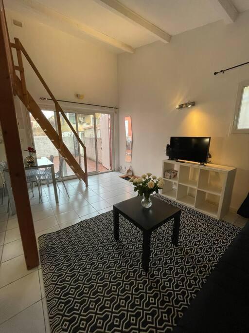 Charmant Duplex + Terrasse A 5 Min Du Centre D'Aix Apartment Aix-en-Provence Ngoại thất bức ảnh